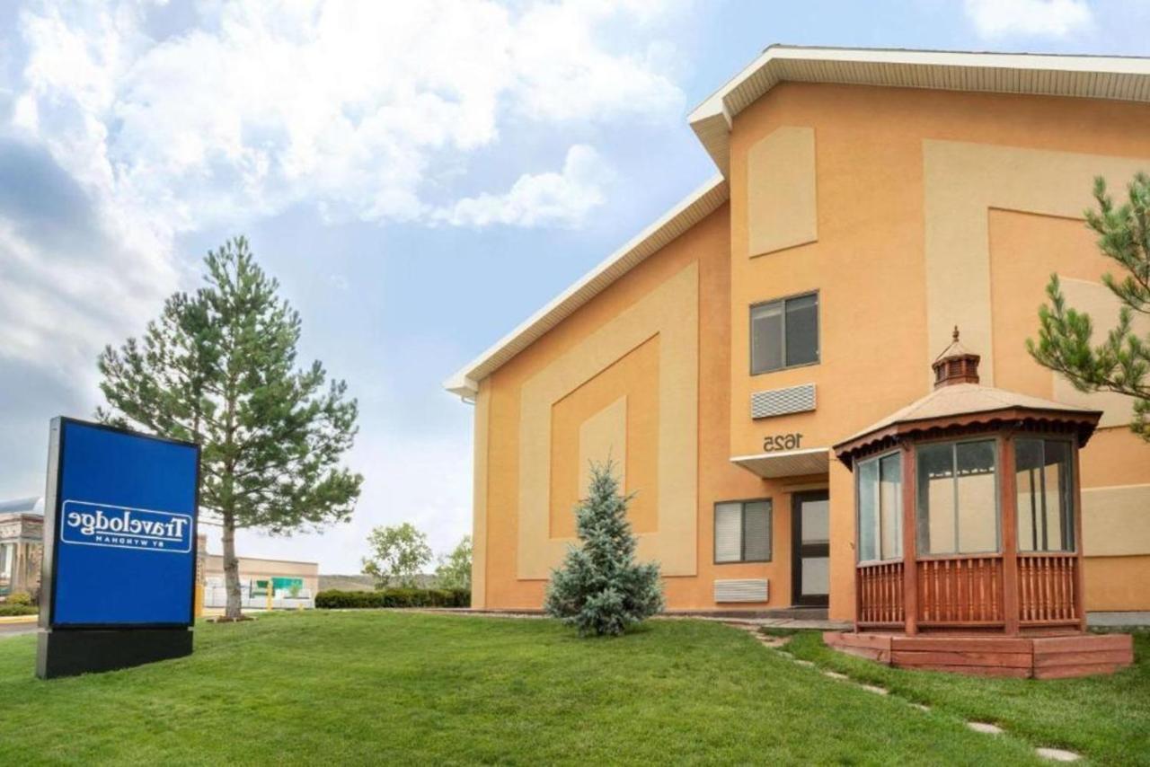 Travelodge By Wyndham Cheyenne Exterior photo